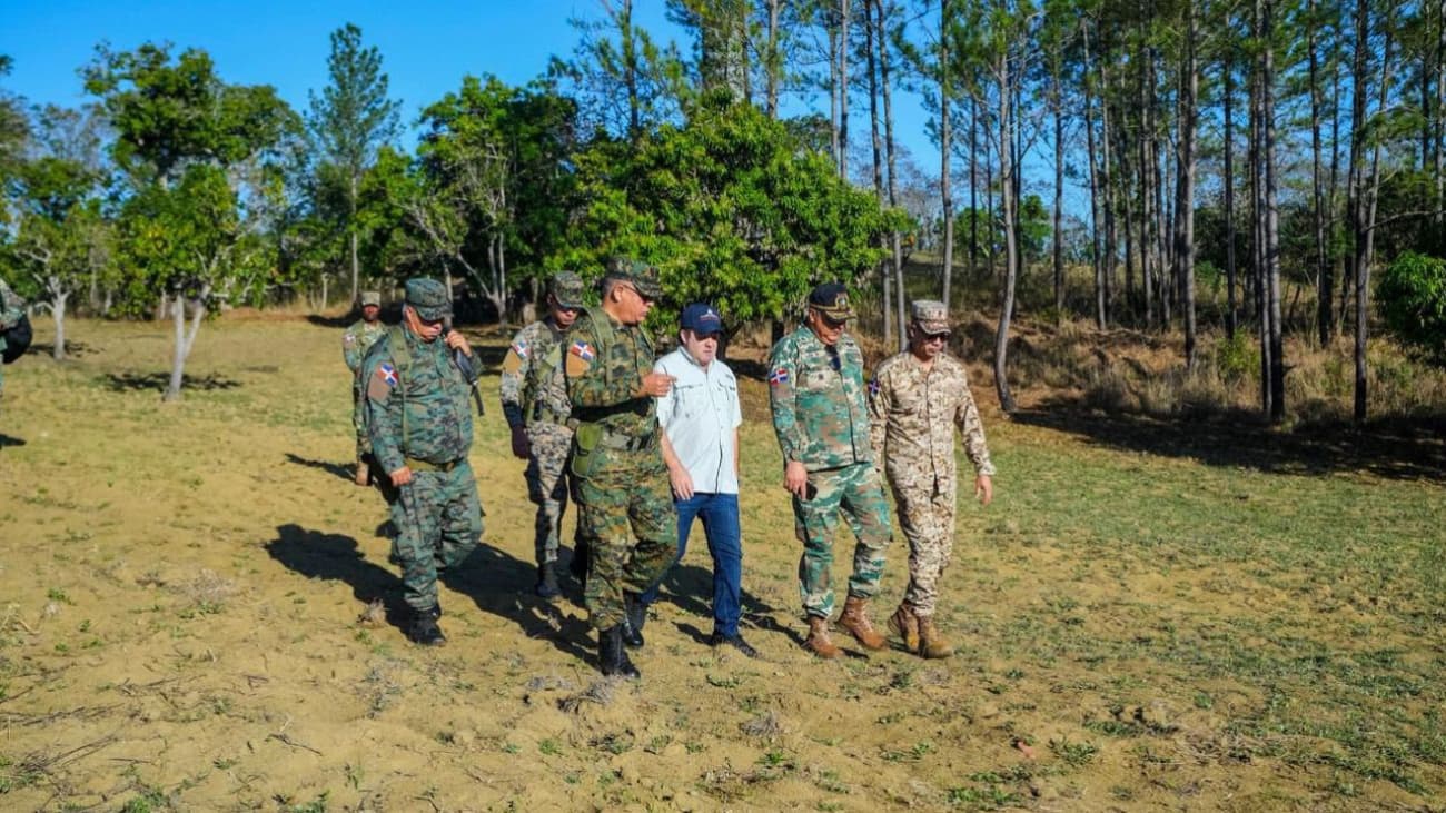 Ministros de la Presidencia y de Defensa realizan recorrido fronterizo en la zona norte para fortalecer seguridad y desarrollo comunitario