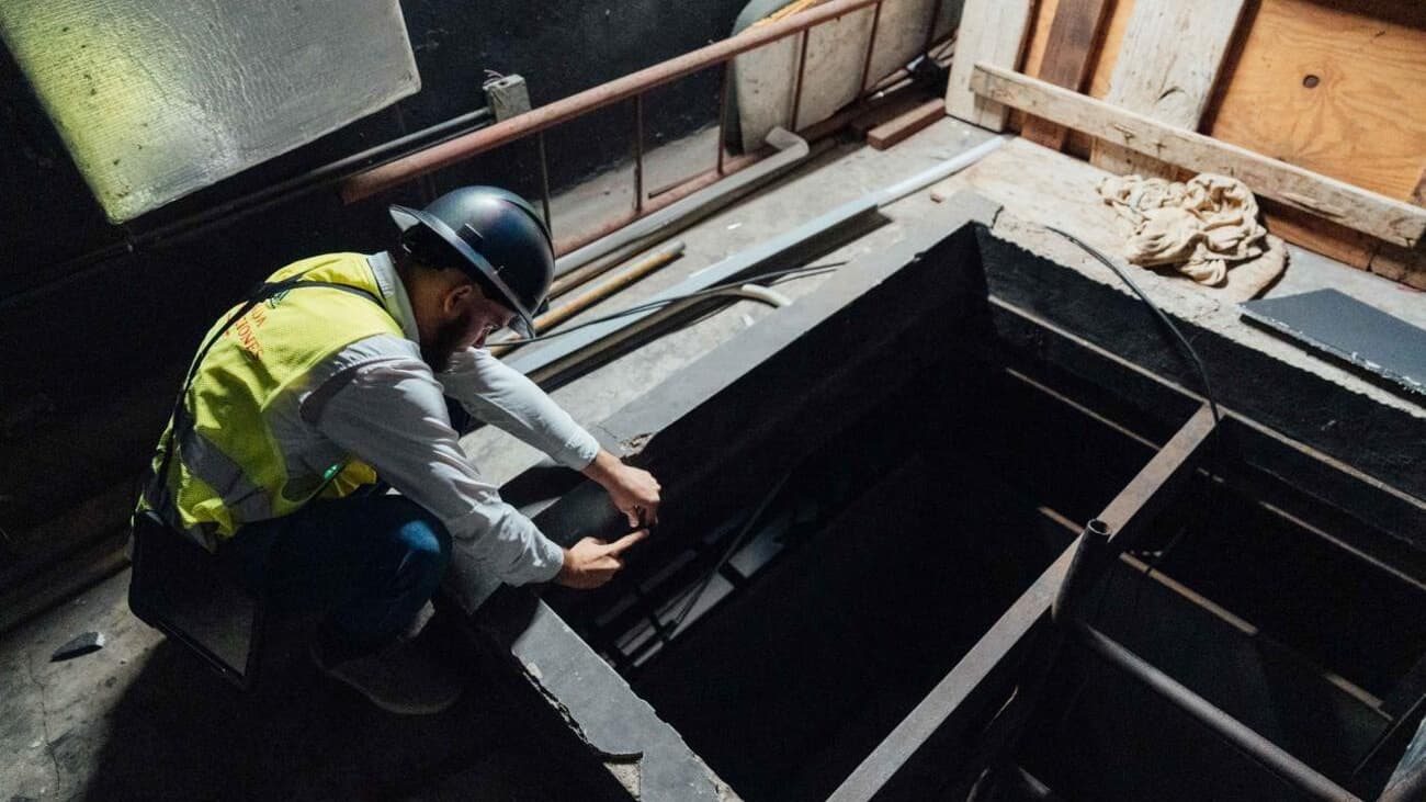 El Ministerio de Vivienda y Edificaciones realiza inspección técnica en el Salón La Fiesta del Hotel Jaragua.