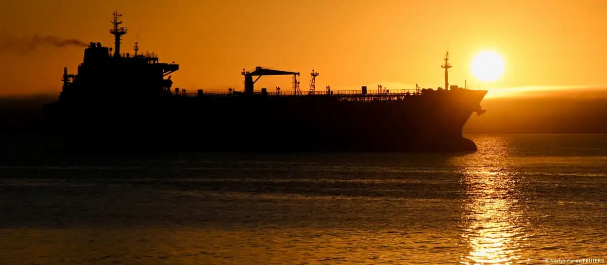 Rusia celebra llegada de petrolero ruso a Cuba