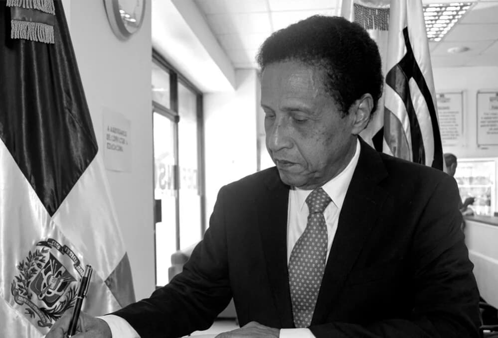 Fallece Carlos Batista Matos, ícono del periodismo de espectáculos en RD