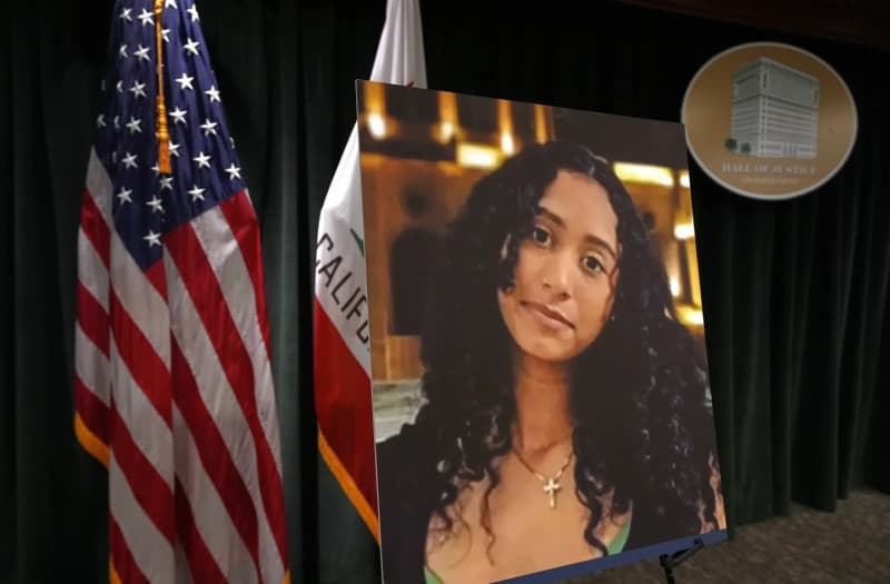 Caso en EE. UU.: acusan a cantante de asesinato de adolescente