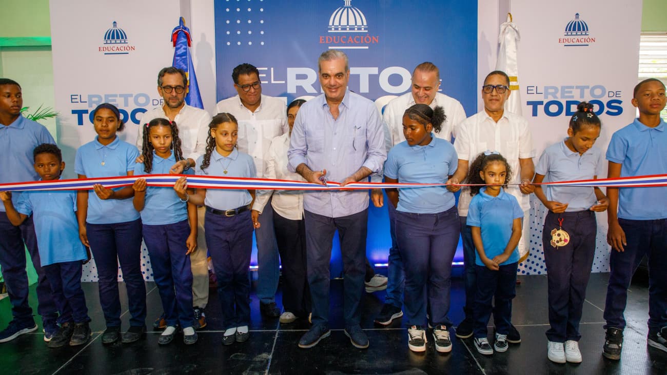 Nuevas escuelas impulsan la educación en Río San Juan