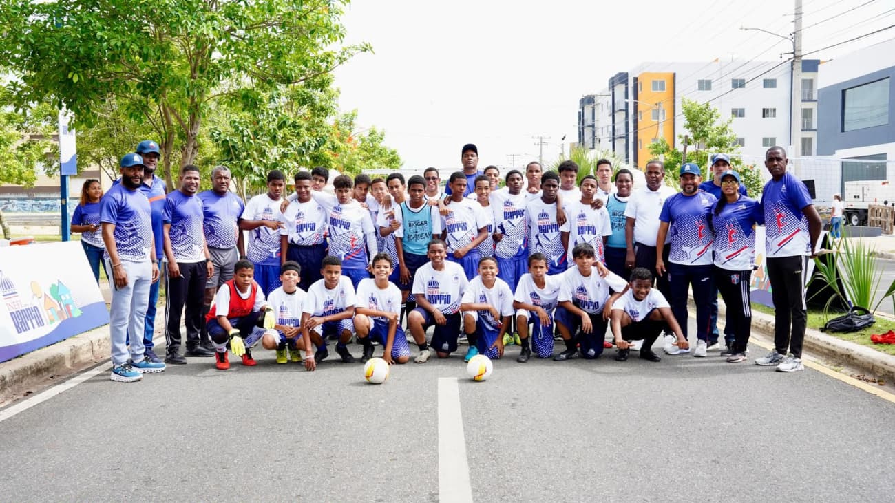 Inefi impulsa deporte, recreación y salud en Ciudad Juan Bosch con jornadas comunitarias