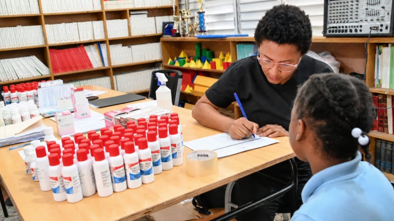INABIE brindó atenciones médicas preventivas a más de 14,000 estudiantes durante el año escolar 2025-2026